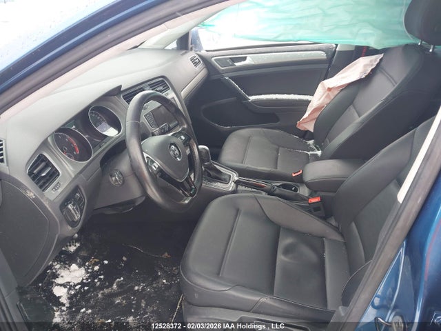 3VW217AUXFM100447 Volkswagen Golf