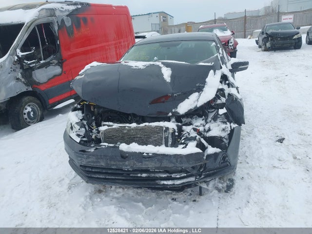 3VWD07AJ7FM275322 Volkswagen Jetta 1.8 Tsi Comfortline/1.8 Tsi Trendline+