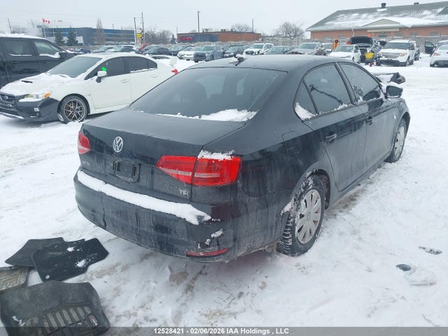 3VWD07AJ7FM275322 Volkswagen Jetta 1.8 Tsi Comfortline/1.8 Tsi Trendline+