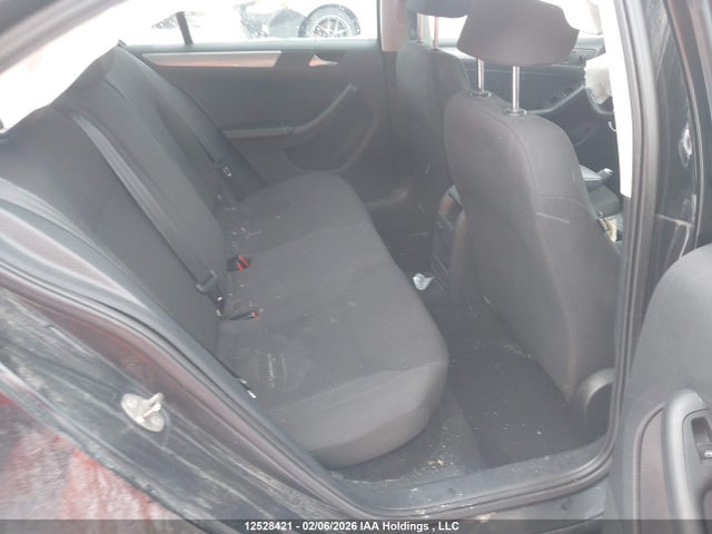 3VWD07AJ7FM275322 Volkswagen Jetta 1.8 Tsi Comfortline/1.8 Tsi Trendline+