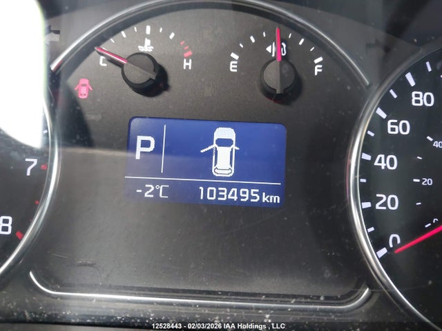 KNAHT8A3XE7053009 KIA Rondo Lx
