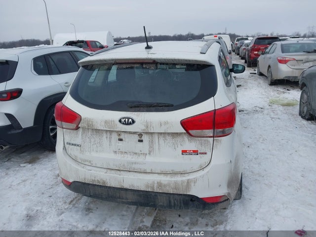 KNAHT8A3XE7053009 KIA Rondo Lx