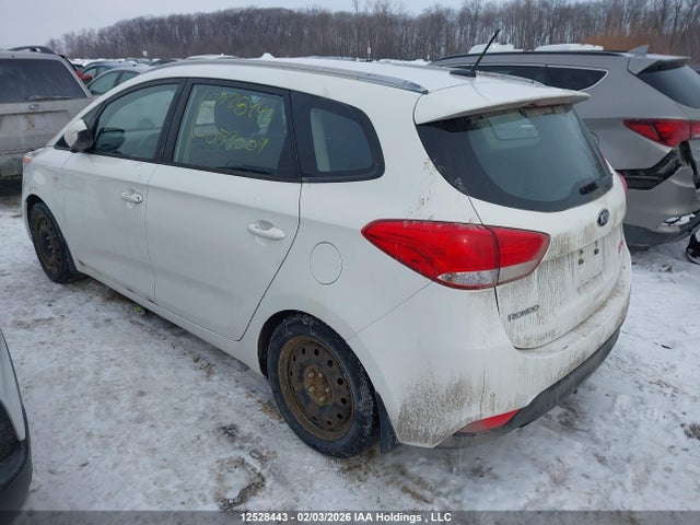KNAHT8A3XE7053009 KIA Rondo Lx