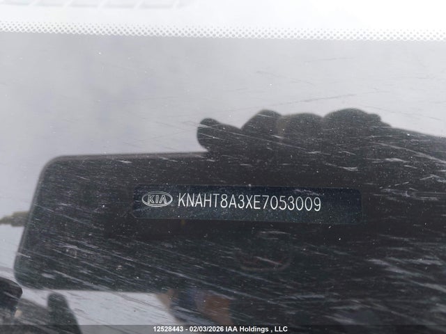 KNAHT8A3XE7053009 KIA Rondo Lx