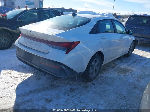 KMHLM4DG8SU939453 Hyundai Elantra