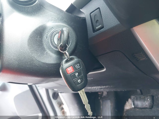 Toyota Rav4 Xle 2016 2T3RFREV2GW503436 Image 11