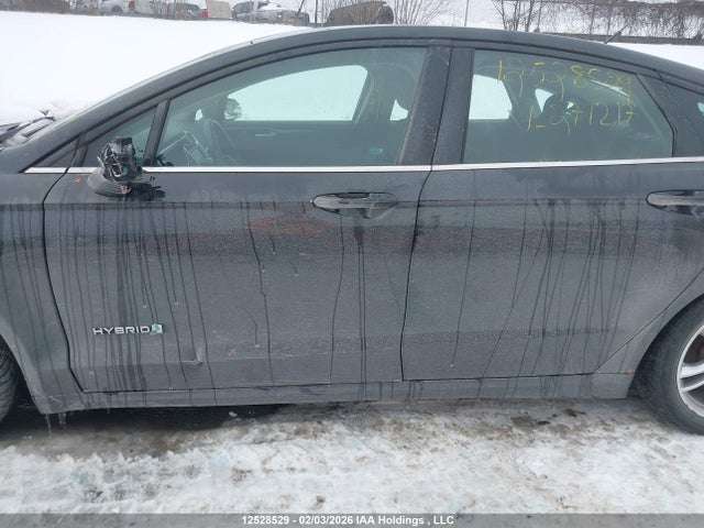 Продажа на аукционе авто 2015 Ford Fusion Hybrid Hybrid, vin: 3FA6P0LU3FR271217, номер лота: 12528529