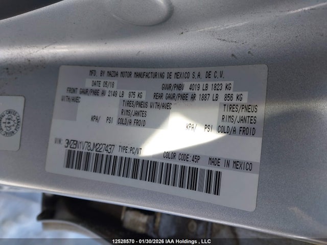 3MZBN1V78JM227437 Mazda 3 Gs