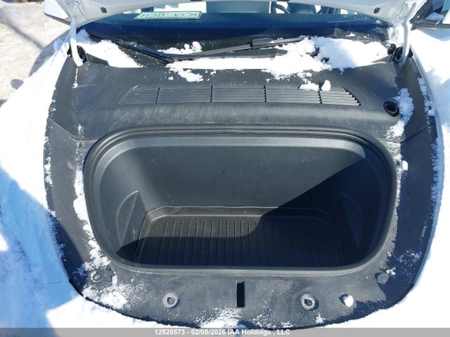 7SAYGAEE3NF400591 Tesla Model Y Long Range