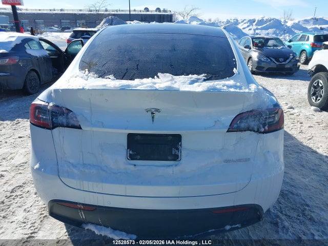 7SAYGAEE3NF400591 Tesla Model Y Long Range