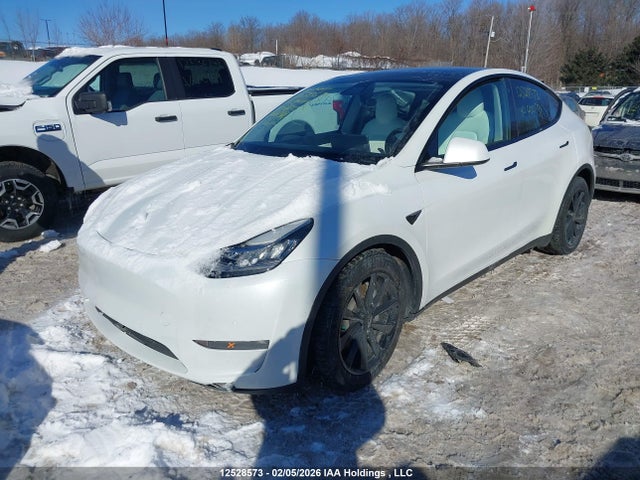 7SAYGAEE3NF400591 Tesla Model Y Long Range