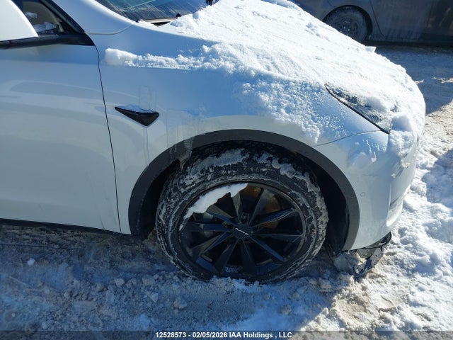 7SAYGAEE3NF400591 Tesla Model Y Long Range