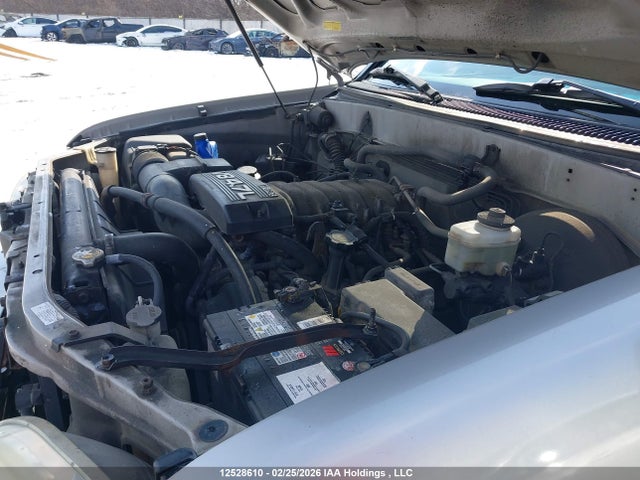 2004 Toyota Tundra Double Cab Sr5 მანქანა იყიდება აუქციონზე, vin: 5TBDT44124S448688, აუქციონის ნომერი: 12528610