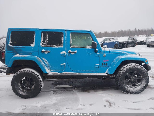 1C4BJWEG4HL575775 Jeep Wrangler Unlimited Sahara