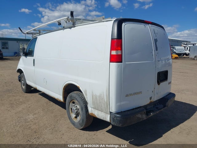 12528618 :رقم المزاد ، 1GTGG25V171132411 vin ، 2007 Gmc Savana G2500 مزاد بيع