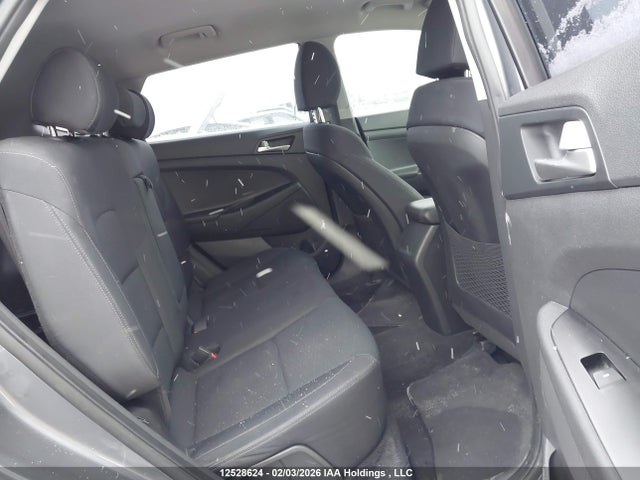 KM8J23A49KU850606 Hyundai Tucson Essential W/safety Package