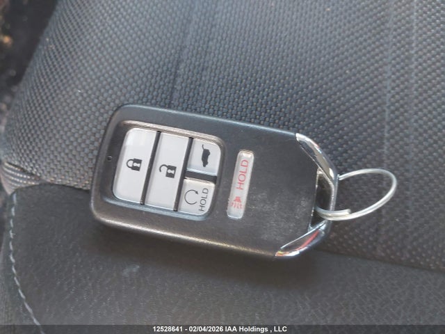 2HKRW2H22JH126971 Honda CR-V LX