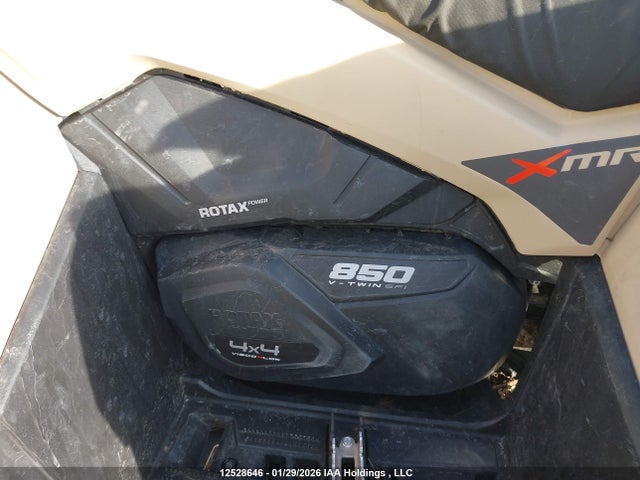 3JBLWAU44NJ001868 Can-Am Outlander X Mr 850
