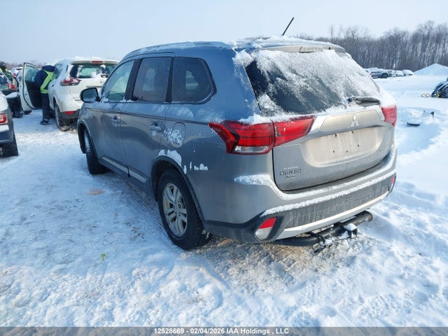JA4JZ3AX4GZ610507 Mitsubishi Outlander Se