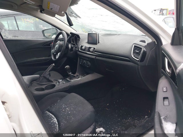 3MZBM1L70FM215490 Mazda Mazda3 Gs
