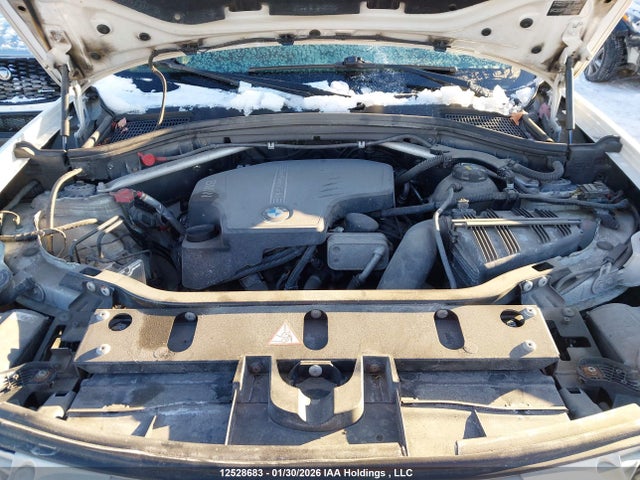5UXWX9C55F0D44404 BMW X3 Xdrive28i