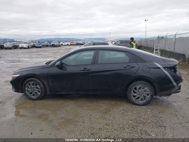 KMHLM4DG2TU111786 Hyundai Elantra Sel Sport