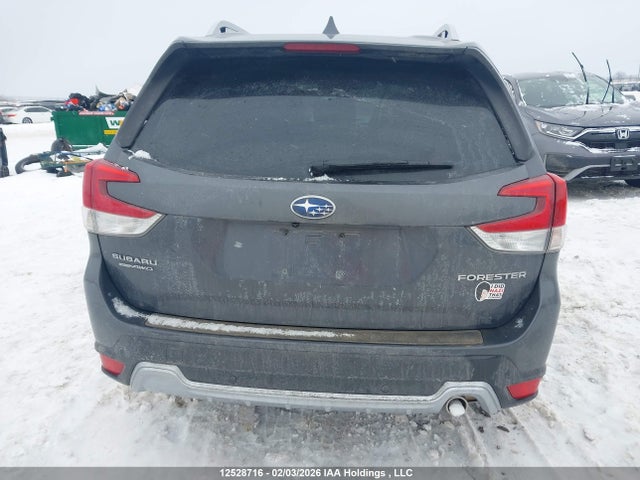 Subaru Forester Premier 2022 JF2SKERCXNH511335 Image 16