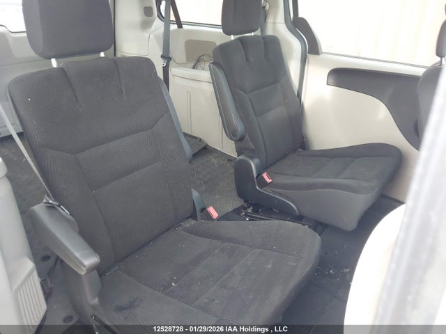 2C4RDGBG5HR879088 Dodge Grand Caravan Se