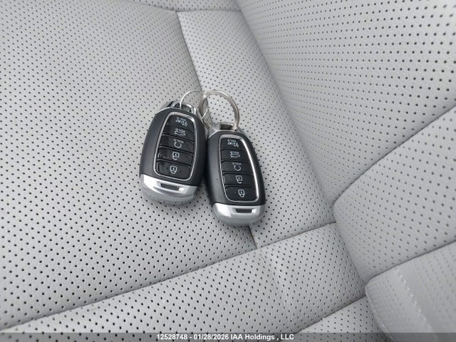 KMHLN4AG9NU259552 Hyundai ELANTRA SEL