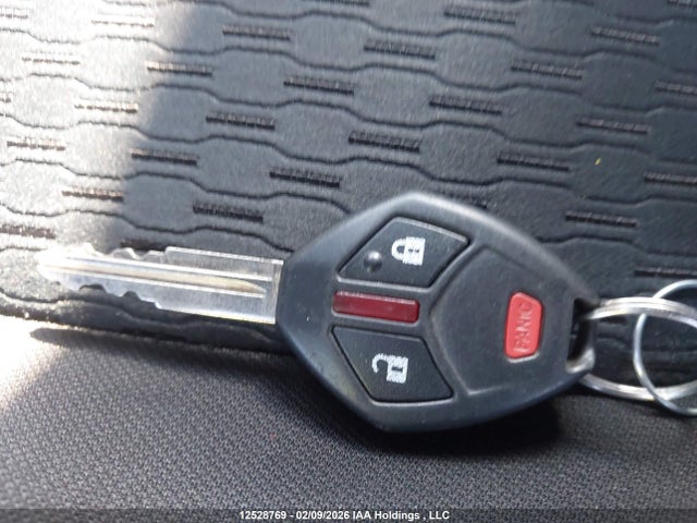 Mitsubishi Outlander Es 2014 JA4AZ2A32EZ605357 Image 11