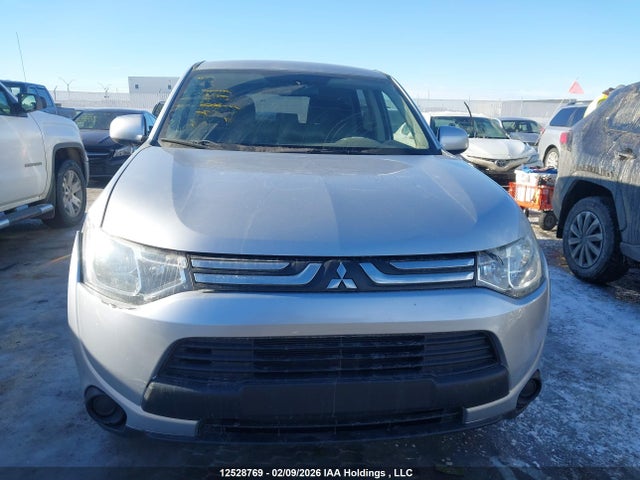 Mitsubishi Outlander Es 2014 JA4AZ2A32EZ605357 Image 12