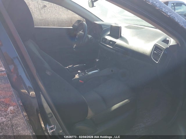 3MZBM1V72GM294272 Mazda 3 TOURING