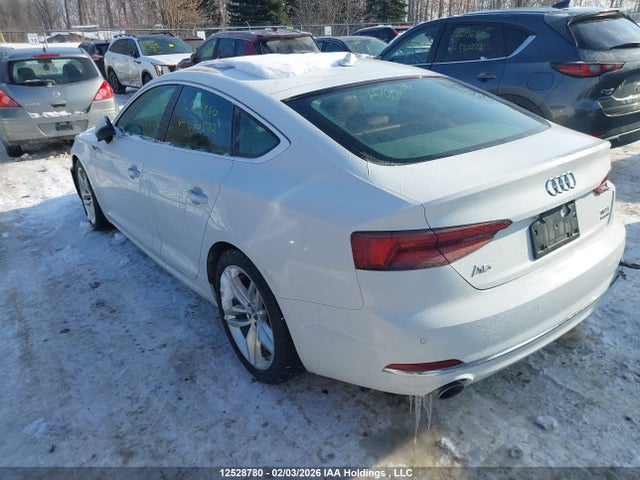 WAUCNCF5XJA070522 Audi A5 Prestige
