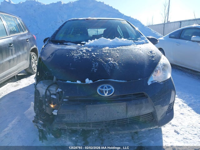 JTDKDTB32E1566409 Toyota Prius
