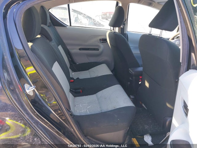 JTDKDTB32E1566409 Toyota Prius