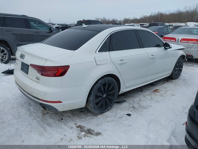 WAUANAF46JN012578 Audi A4 2.0t Komfort