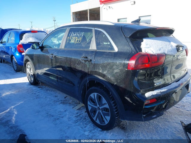 KNDCC3LG2M5093823 KIA NIRO EX