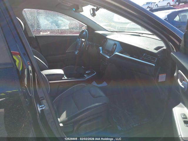 KNDCC3LG2M5093823 KIA NIRO EX