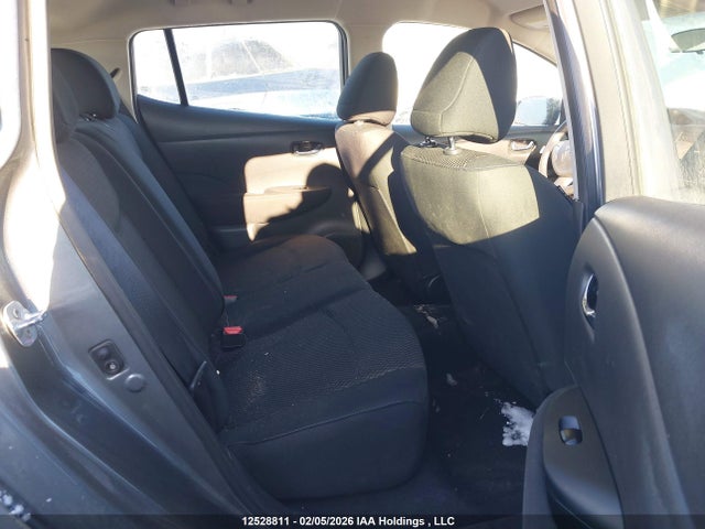 Nissan Leaf S/sl/sv 2017 1N4BZ0CP9HC303172 Image 8