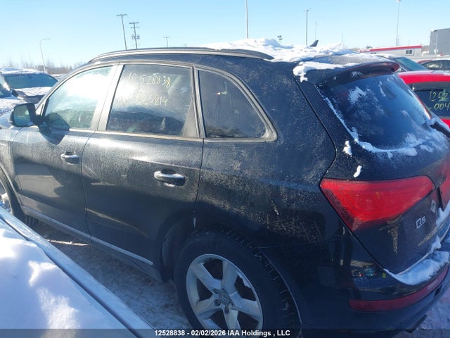 WA1CFCFP3FA025814 Audi Q5 2.0t Komfort