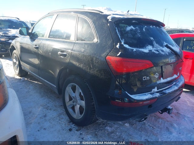 WA1CFCFP3FA025814 Audi Q5 2.0t Komfort