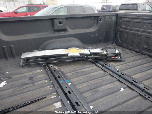1GC4K0E81FF590208 Chevrolet Silverado 3500hd Ltz