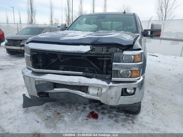 1GC4K0E81FF590208 Chevrolet Silverado 3500hd Ltz