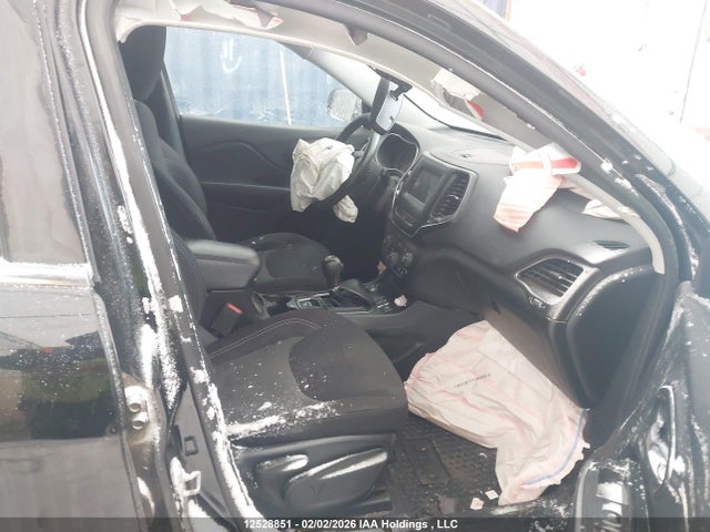 Jeep Cherokee North 2019 1C4PJMCX0KD274077 Image 5