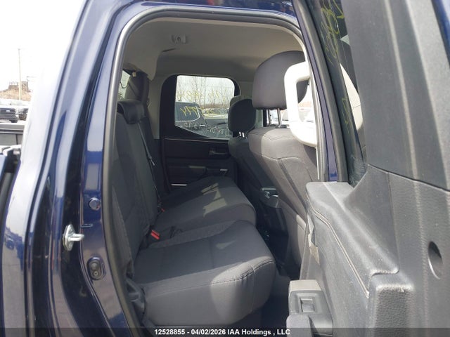 12528855 :رقم المزاد ، 5TFLA5DA1NX007774 vin ، 2022 Toyota Tundra Sr مزاد بيع