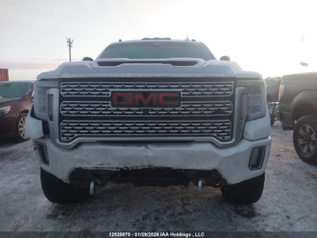 1GT49WEY6NF144777 GMC Sierra K3500 Denali