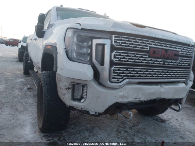 1GT49WEY6NF144777 GMC Sierra K3500 Denali