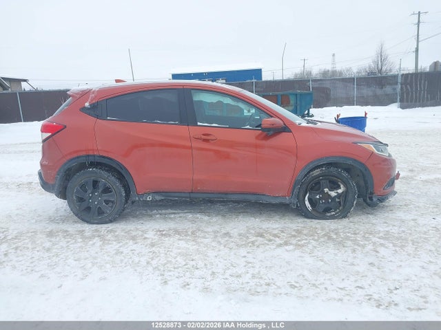 3CZRU6H24NM105384 Honda HR-V SPORT