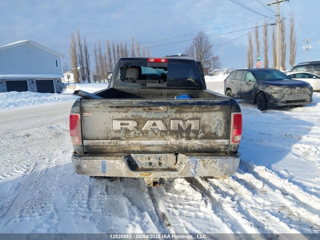RAM 2500 Longhorn 2017 3C6UR5GL5HG536767 Image 16