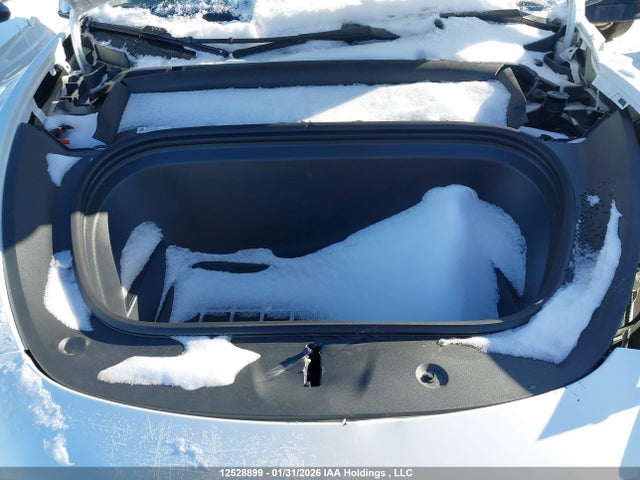 7SAYGDEE9RF212164 Tesla Model Y Long Range